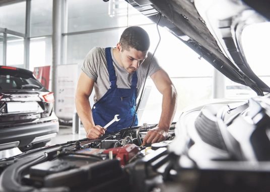 Veja 7 dicas de como cuidar do carro no verão